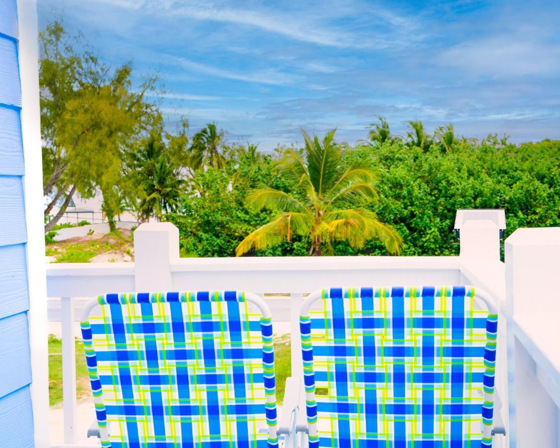 Sheer Bliss Beachview Apt #2 George Town Zewnętrze zdjęcie